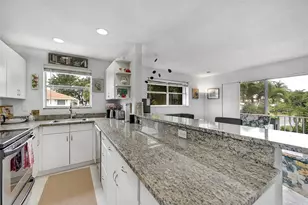 2715 NE 49th St, Fort Lauderdale, FL 33308 - Photo 11