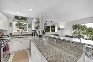 2715 NE 49th St, Fort Lauderdale, FL 33308 - Photo 11