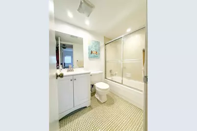 9460 Sunrise Lake Boulevard #212, Sunrise, FL 33322 - Photo 21