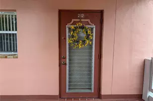 9460 Sunrise Lake Blvd Unit, Sunrise, FL 33322 - Photo 7