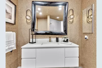 7000 Island Boulevard #PH-06, Aventura, FL 33160 - Photo 25