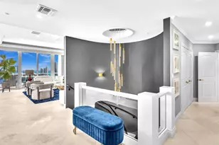 7000 Island Blvd, Aventura, FL 33160 - Photo 3