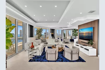 7000 Island Boulevard #PH-06, Aventura, FL 33160 - Photo 1