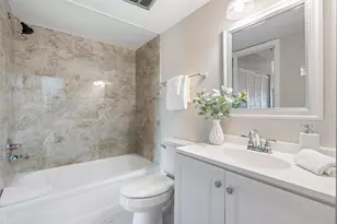 4013 N Ocean Dr, Lauderdale by the Sea, FL 33308 - Photo 5