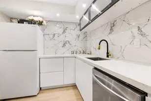 3140 S Ocean Dr, Hallandale Beach, FL 33009 - Photo 23