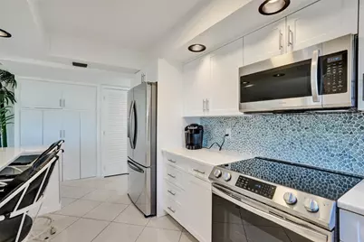 328 N Ocean Boulevard #101, Pompano Beach, FL 33062 - Photo 11