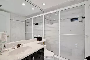 328 N Ocean Blvd, Pompano Beach, FL 33062 - Photo 15