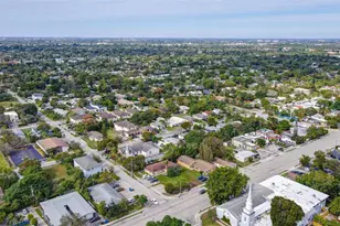 25 NW 11th St, Fort Lauderdale, FL 33311 - Photo 11