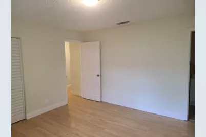 25 NW 11th Street, Fort Lauderdale, FL 33311 - Photo 37