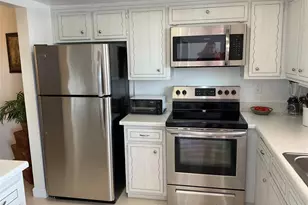 2141 NE 68th St, Fort Lauderdale, FL 33308 - Photo 9