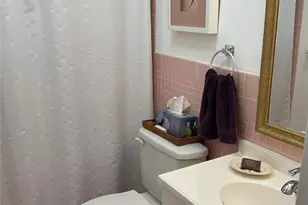 2141 NE 68th St, Fort Lauderdale, FL 33308 - Photo 23