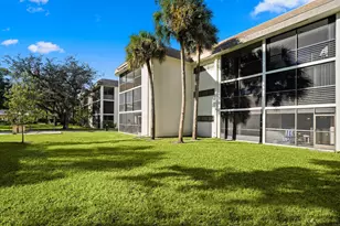 7625 NW 79th Ave, Tamarac, FL 33321 - Photo 25