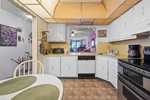 2551 Aragon Blvd, Sunrise, FL 33322 - Photo 5