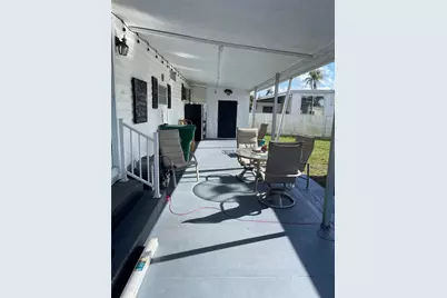 8610 SW 18th Court, Davie, FL 33324 - Photo 15