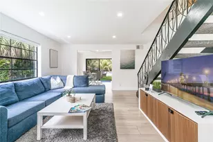 807 SW 14th Ct, Fort Lauderdale, FL 33315 - Photo 23