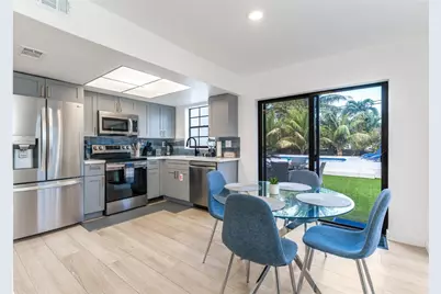 807 SW 14th Court, Fort Lauderdale, FL 33315 - Photo 15