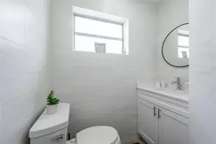 825 SW 14th St, Fort Lauderdale, FL 33315 - Photo 47