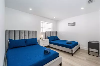 825 SW 14th Street, Fort Lauderdale, FL 33315 - Photo 43