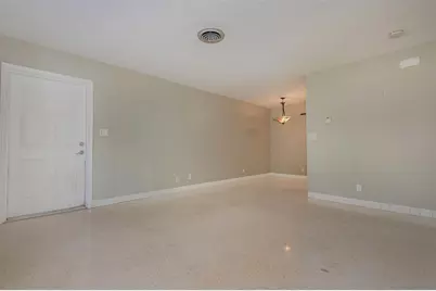 321 SE 1st Avenue, Pompano Beach, FL 33060 - Photo 11