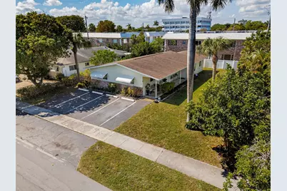 321 SE 1st Avenue, Pompano Beach, FL 33060 - Photo 1