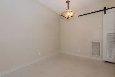 321 SE 1st Avenue, Pompano Beach, FL 33060 - Photo 13