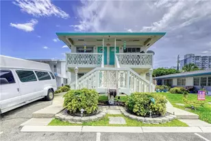 3220 Canal Dr, Pompano Beach, FL 33062 - Photo 9