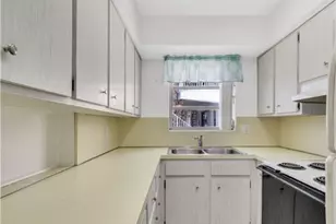 3220 Canal Dr, Pompano Beach, FL 33062 - Photo 31