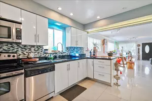 1322 Johnson St, Hollywood, FL 33019 - Photo 11