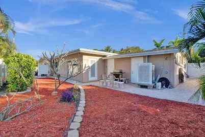 2585 SE 3rd Street, Pompano Beach, FL 33062 - Photo 41