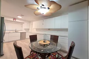 2585 SE 3rd St, Pompano Beach, FL 33062 - Photo 11