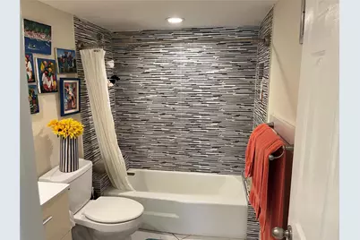 639 W Oakland Park Boulevard #104-D, Fort Lauderdale, FL 33311 - Photo 11