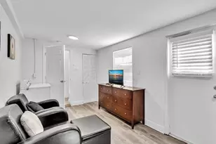 1600 NW 2nd Ave, Fort Lauderdale, FL 33311 - Photo 29