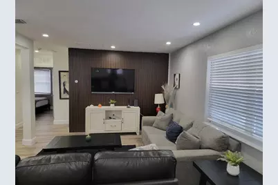 1600 NW 2nd Avenue, Fort Lauderdale, FL 33311 - Photo 9