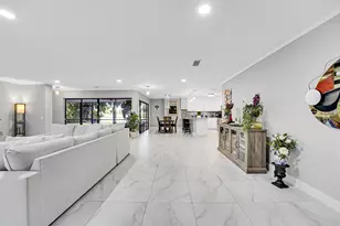 1618 The 12th Fairway, Wellington, FL 33414 - Photo 5