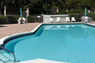 1055 Country Club Dr, Margate, FL 33063 - Photo 59