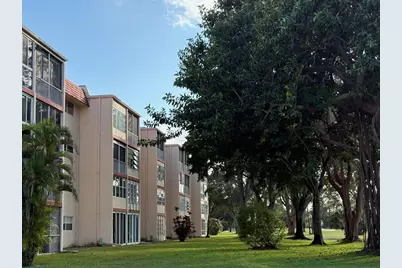 1055 Country Club Drive #404, Margate, FL 33063 - Photo 35