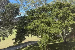 1055 Country Club Dr, Margate, FL 33063 - Photo 29