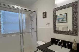 1055 Country Club Dr, Margate, FL 33063 - Photo 15