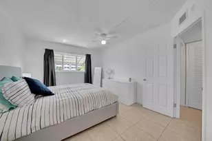 300 Golden Isles Dr, Hallandale Beach, FL 33009 - Photo 29