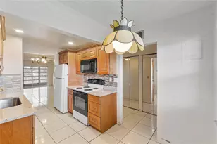 8205 NW 61st St, Tamarac, FL 33321 - Photo 5