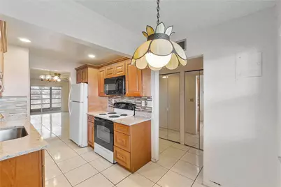 8205 NW 61st Street #B305, Tamarac, FL 33321 - Photo 5