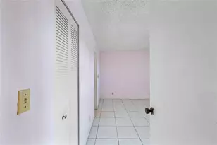 8205 NW 61st St, Tamarac, FL 33321 - Photo 23