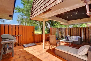 2070 SW 90th Ave, Davie, FL 33324 - Photo 5