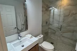 2710 NE 184th Terrace, Aventura, FL 33160 - Photo 11