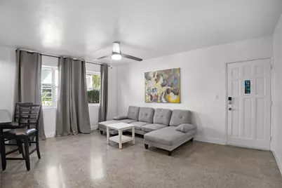 625 Orton Avenue #18, Fort Lauderdale, FL 33304 - Photo 7