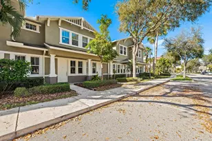 580 Pacific Grove Dr, West Palm Beach, FL 33401 - Photo 1