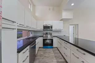 4620 NE 18th Ave, Pompano Beach, FL 33064 - Photo 7