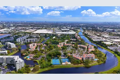 2311 S Cypress Bend Drive #319, Pompano Beach, FL 33069 - Photo 25