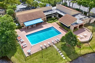 2311 S Cypress Bend Dr, Pompano Beach, FL 33069 - Photo 21