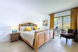 2311 S Cypress Bend Dr, Pompano Beach, FL 33069 - Photo 11